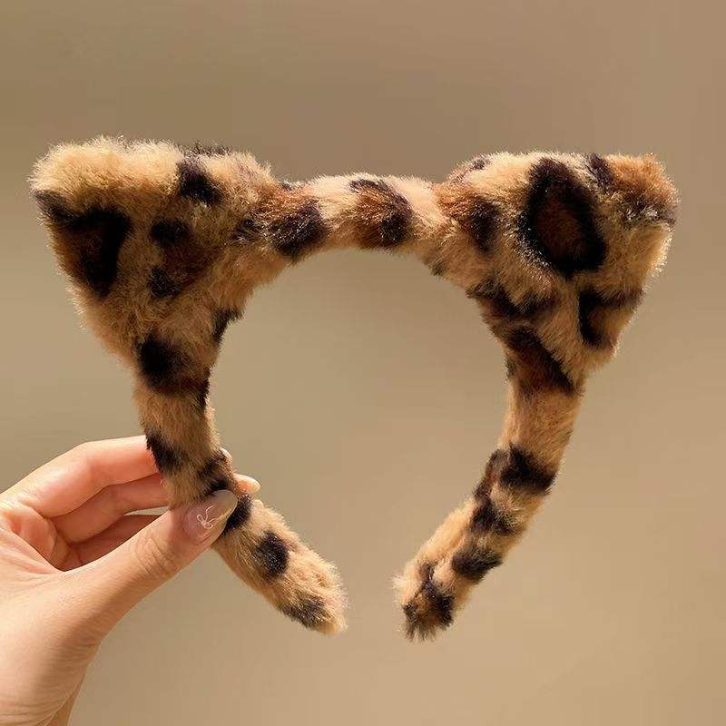 Plush Cat Ears Headband - Leopard Print