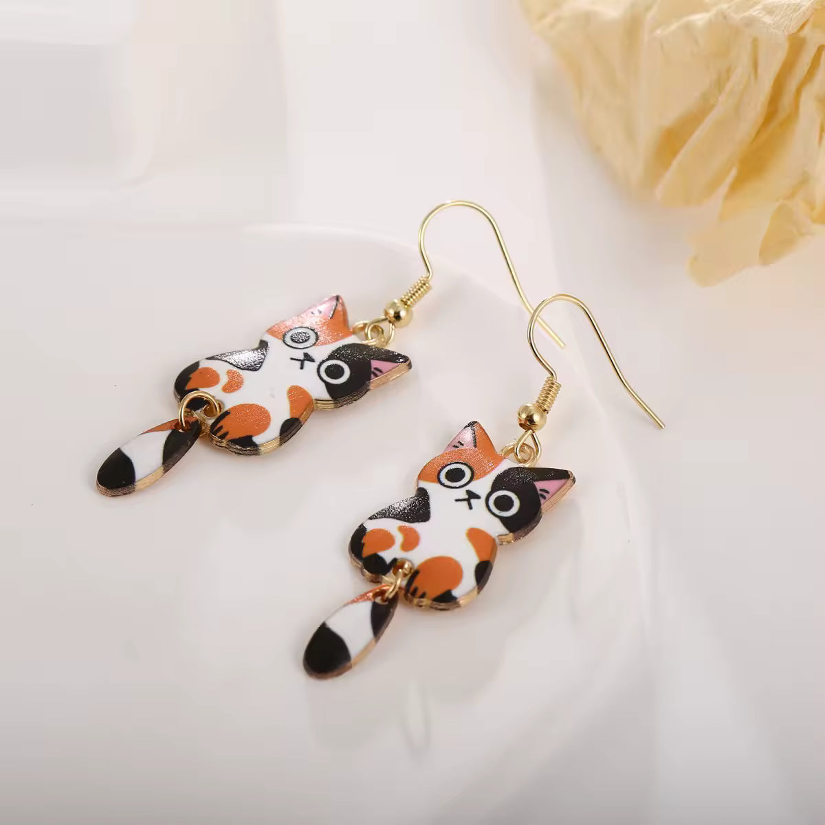 Cat Earrings with Moving Tail